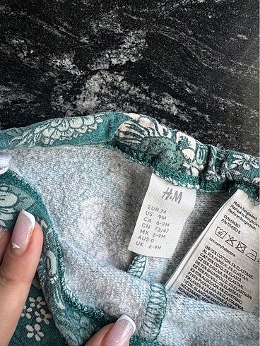 6 Ay Beden yeşil Renk H&m alt üst takım