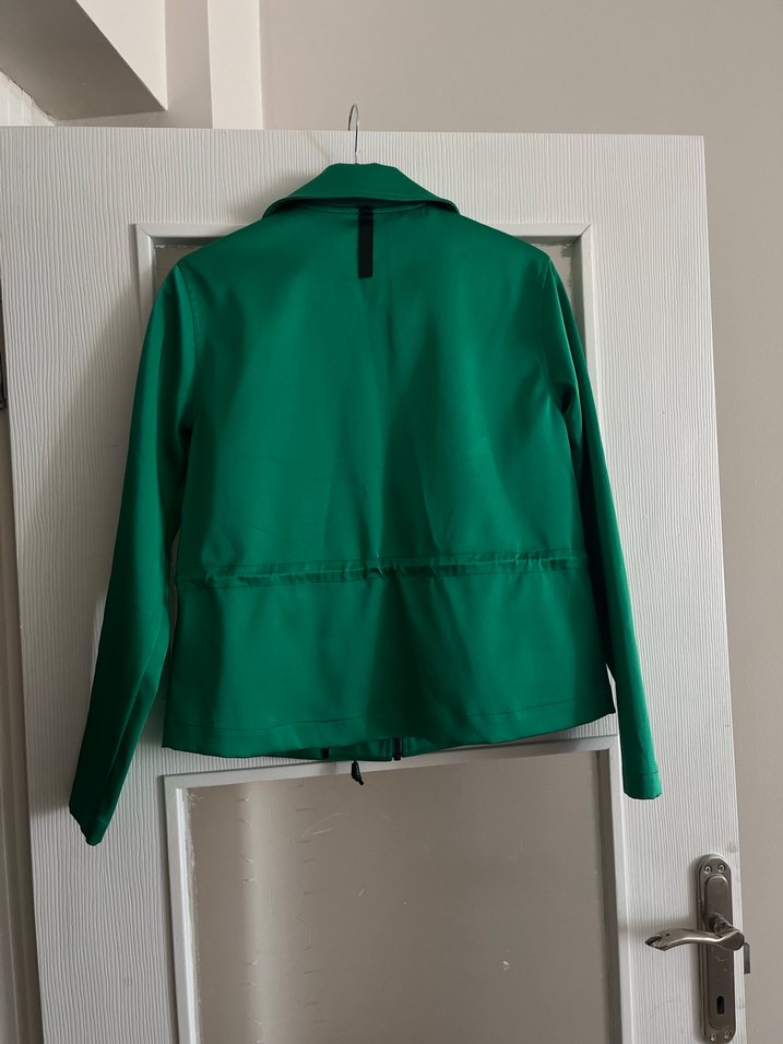 Kemer Detaylı Yeşil Deri Kadın Ceket - Görsel 5