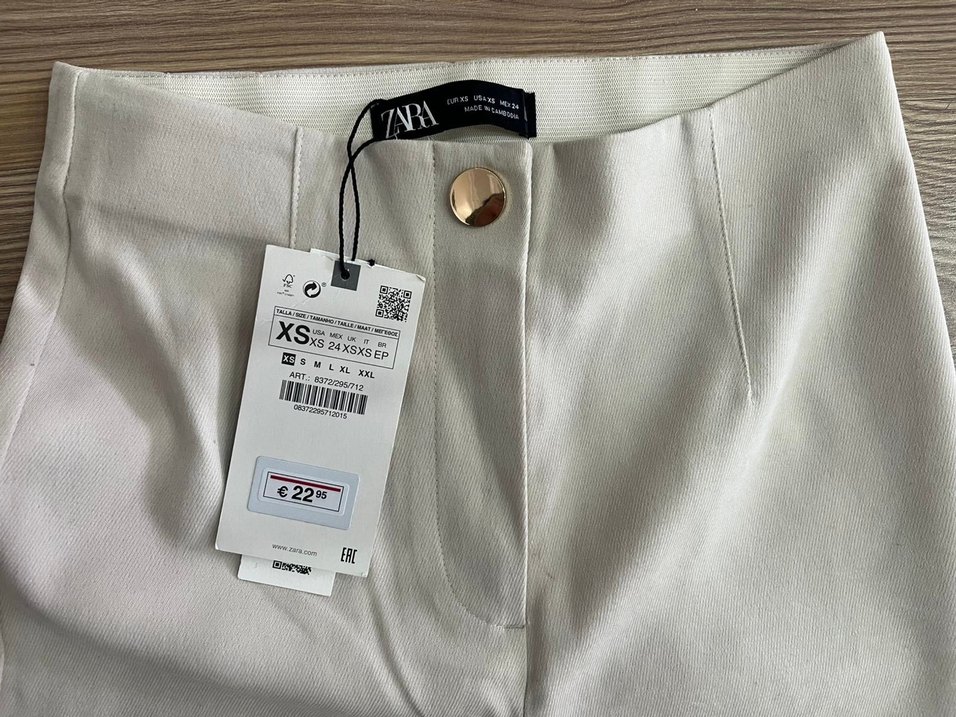 Zara  Kadın Kumaş Pantolon - Görsel 3