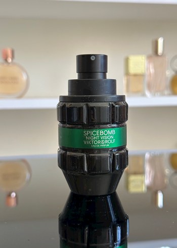 Viktor&Rolf Spicebomb Night Vision Erkek Parfümü 50 ml