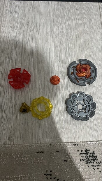 BEYBLADE