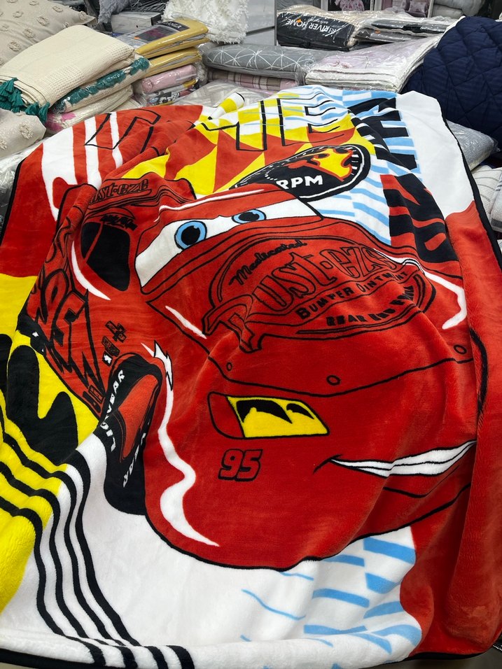 Renkli Baskılı Çocuk Battaniyesi - Görsel 3