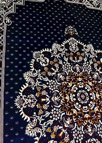 Klasik Desenli lacıvert Halı - Görsel 3