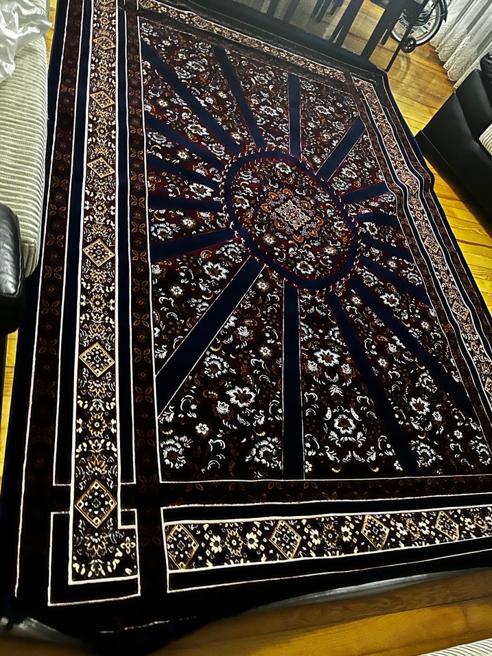 Koyu renkli çok desenli klasik halı - Görsel 2