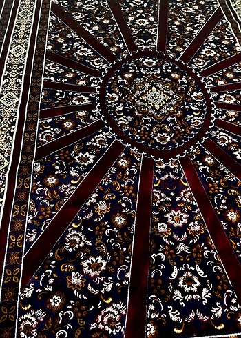 Bordo Desenli Klasik Halı - Görsel 2