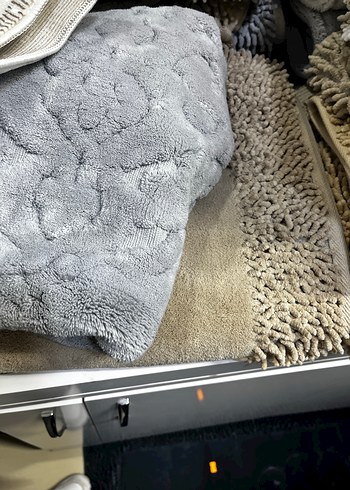 Gri Nakışlı Klasik Halı - Görsel 4