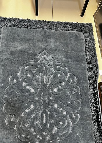 Gri Nakışlı Klasik Halı - Görsel 2