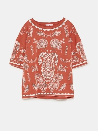 Zara kabartma baskılı bluz