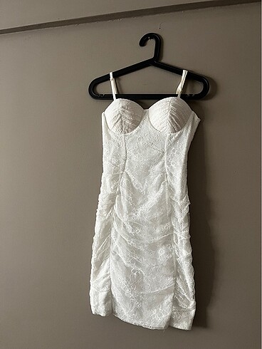 s Beden beyaz Renk Beyaz dantel detaylı elbise