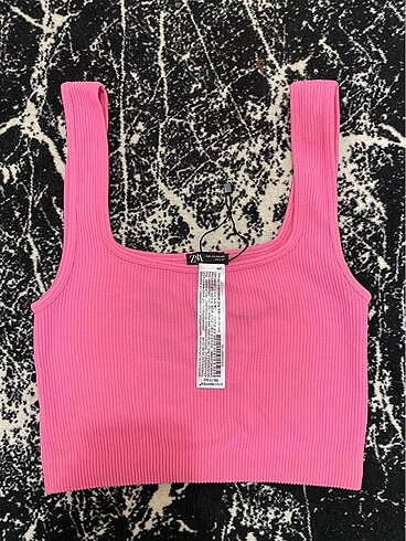Zara crop