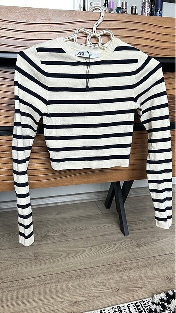 Zara crop