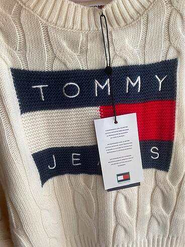 universal Beden Tommy kazak