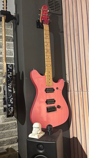 El yapımı Elektro Gitar