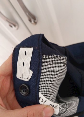 Koyu Mavi Düğmeli Erkek Çocuk takım elbise - Görsel 4