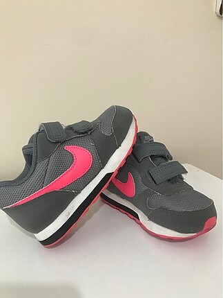 Nike spor ayakkabı