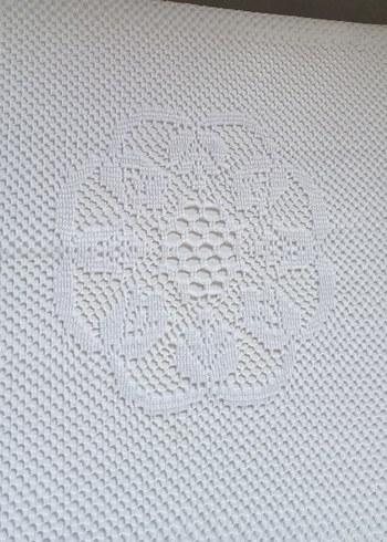 Beyaz hazır Dantel Masa Örtüsü - Görsel 2