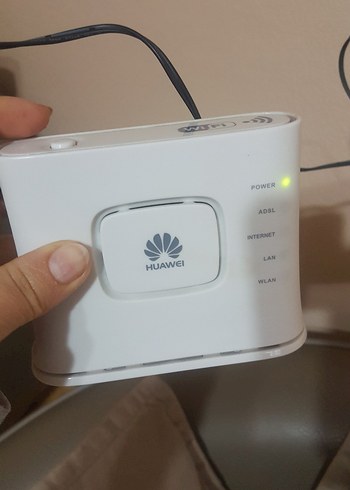 Beyaz Huawei WiFi Modem - Görsel 3