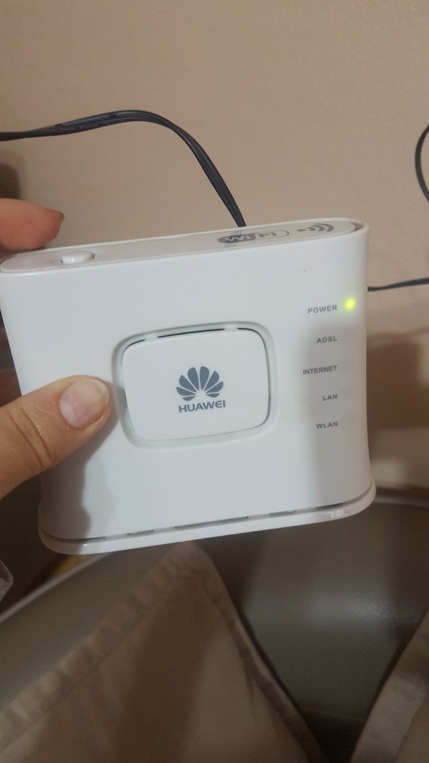 Beyaz Huawei WiFi Modem - Görsel 3