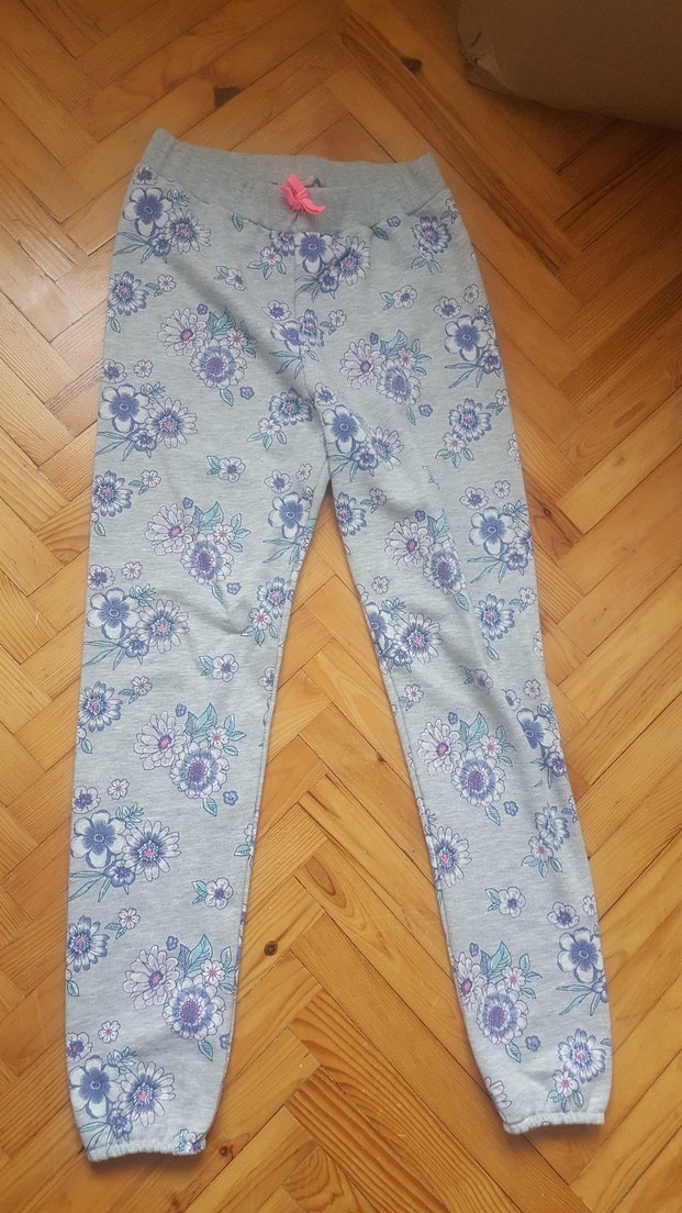 Çiçek Desenli Kapüşonlu Kız Eşofman Takımı - Görsel 5