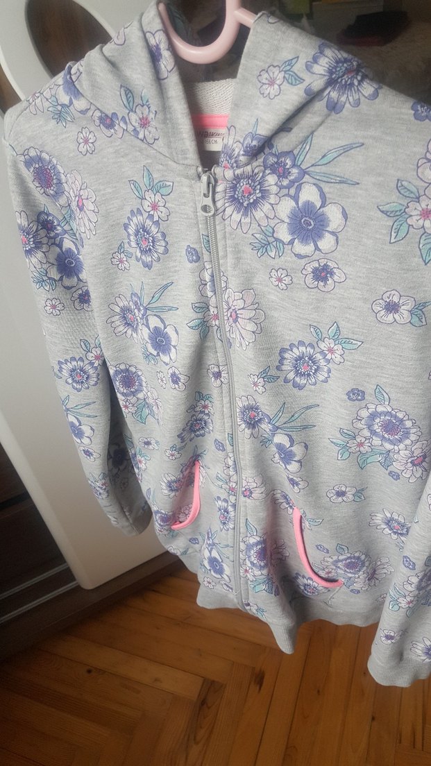 Çiçek Desenli Kapüşonlu Kız Eşofman Takımı - Görsel 3