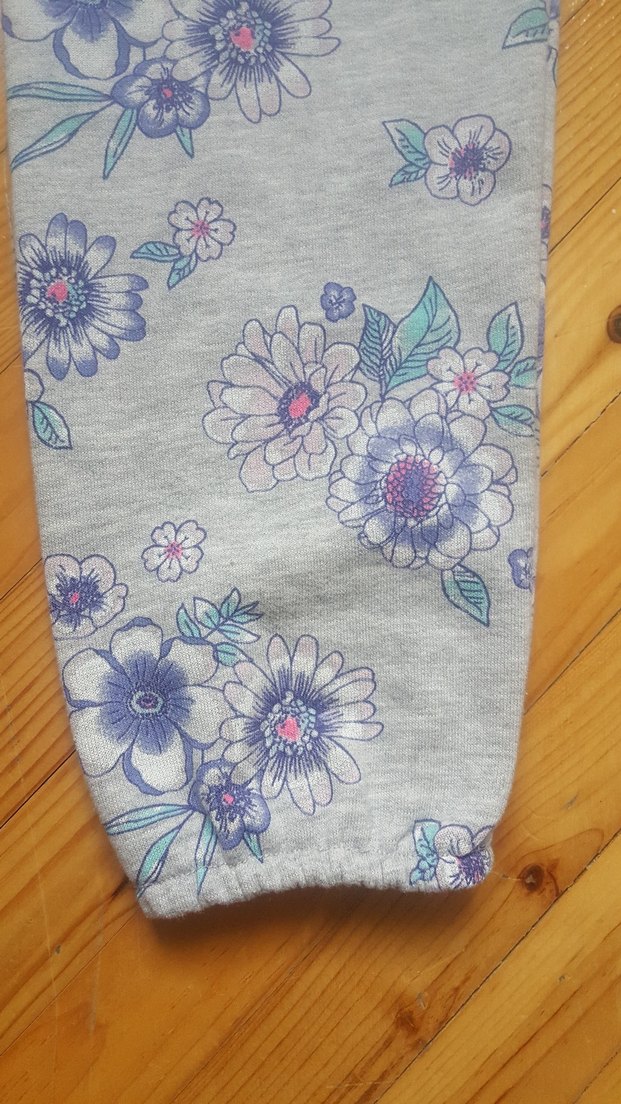 Çiçek Desenli Kapüşonlu Kız Eşofman Takımı - Görsel 4