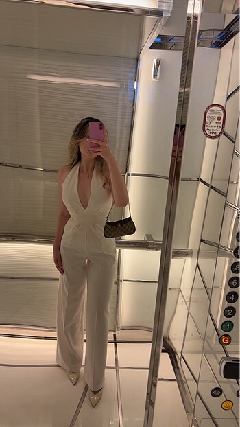 Beyaz tulum