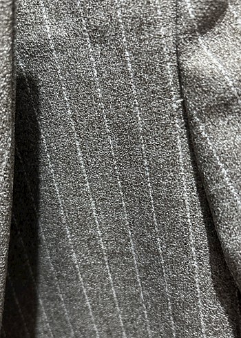 Düğmeli Gri Çizgili Kadın Blazer Ceket - Görsel 3