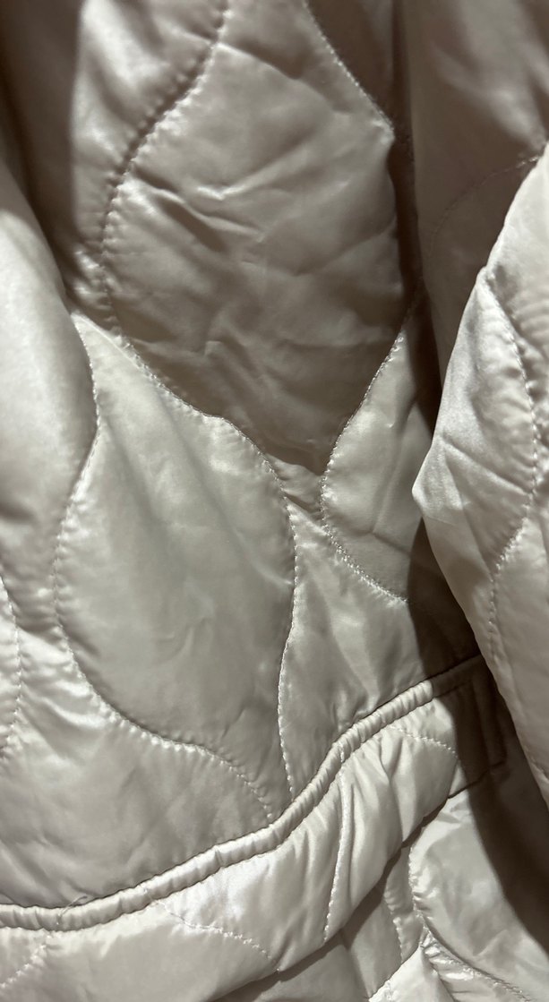 Düğmeli Beyaz Midi Kadın Mont - Görsel 3