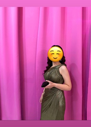 Kayık Yaka Drapeli Uzun Parlak Kadın Elbise - Görsel 2