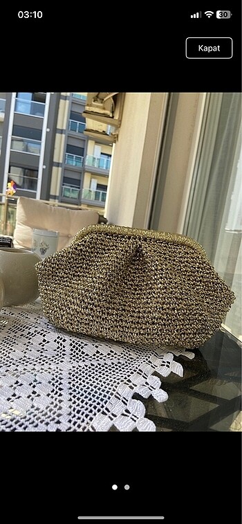 Burslu pileli gold çanta