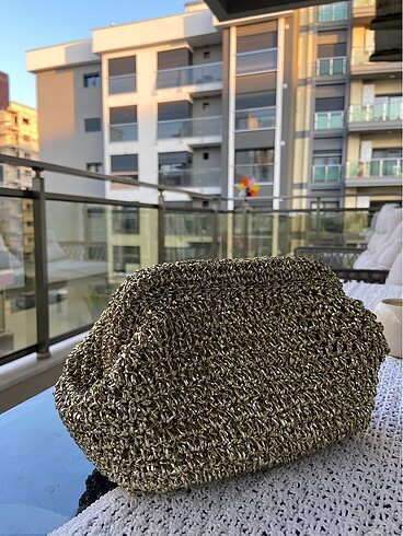 Burslu gold çanta