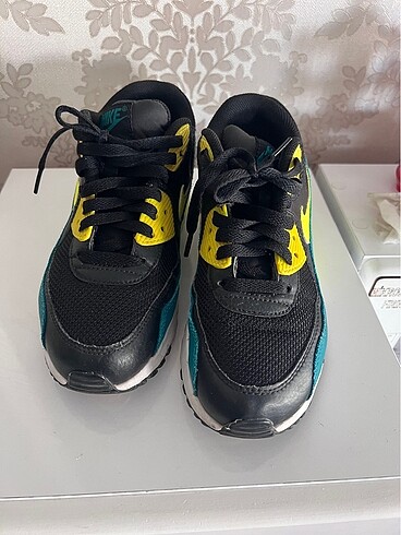 38 Beden Nike spor ayakkabı
