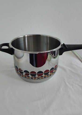 Fissler Fissler düdüklü tencere sadece alt satılık