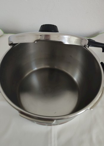 Beden Fissler Vitavit Düdüklü Tencere 4,5 LT