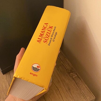 SATILDI Almanca Sözlük Engin Yayınları