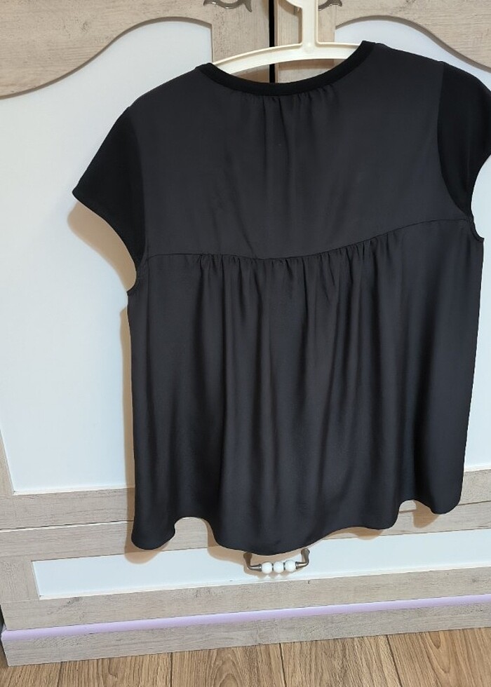 Siyah Kadın Bluz/L Beden/iki kez giyildi / önü penye arka kısmı  - Görsel 2