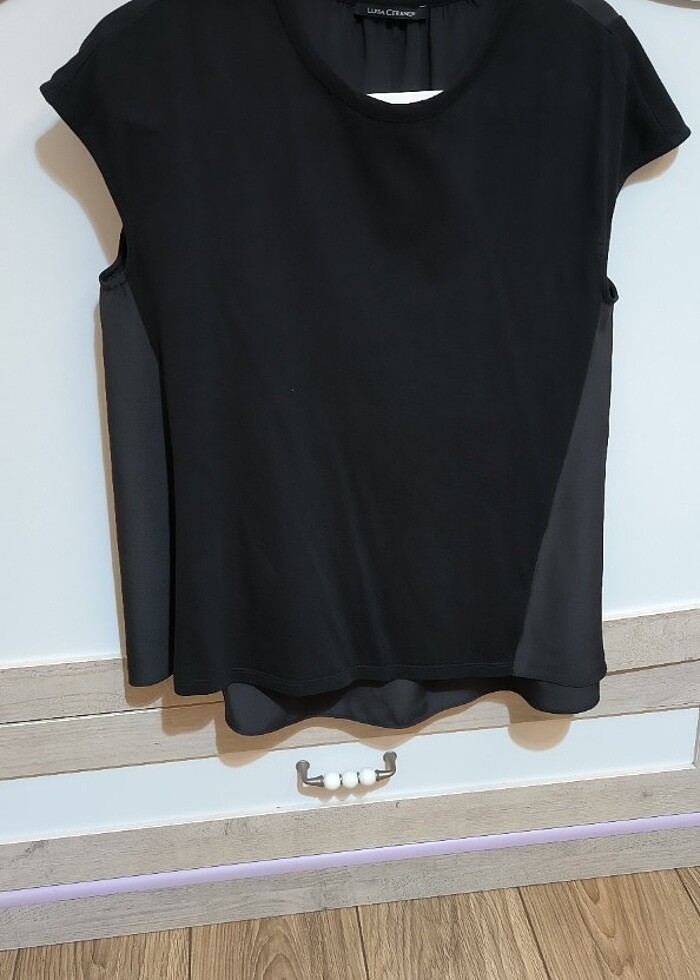 Siyah Kadın Bluz/L Beden/iki kez giyildi / önü penye arka kısmı  - Görsel 3