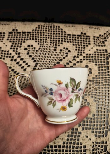 Çiçek Desenli İngiliz fincan - Görsel 12