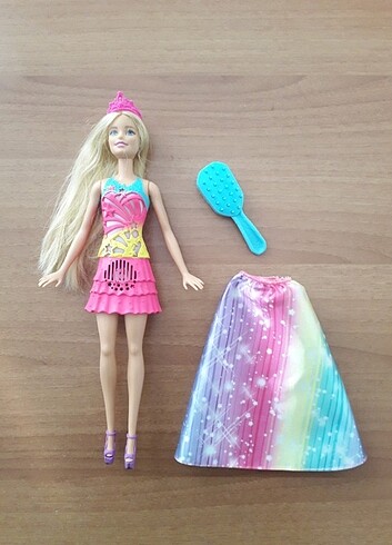 Barbie Dreamtopia Sihirli Saçlar Prensesi