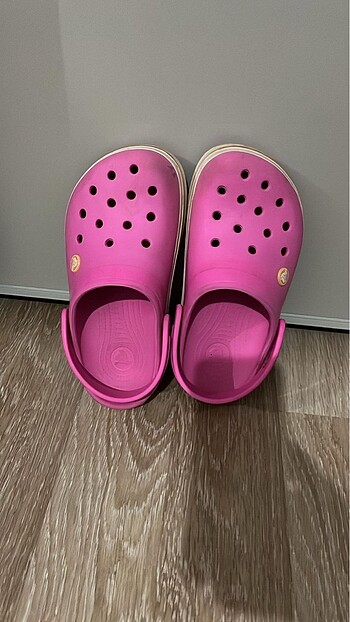 Crocs CROCS 34/35 NUMARA KIZ ÇOCUK TERLİK J3