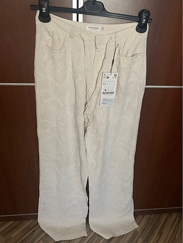 xs Beden Stradivarius keten karışımlı pantolaon