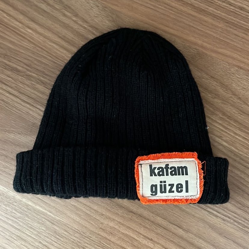 Siyah Kadın Örgü Bere - Kafam Güzel - Görsel 2