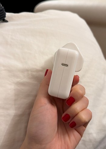 Orjinal Apple Beyaz Telefon Şarj Adaptörü - Görsel 3