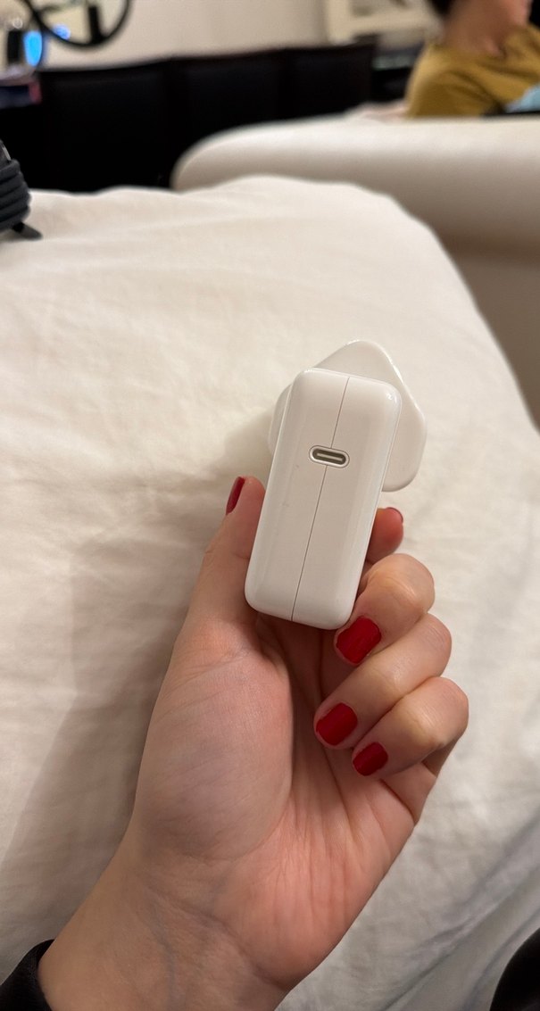 Orjinal Apple Beyaz Telefon Şarj Adaptörü - Görsel 3