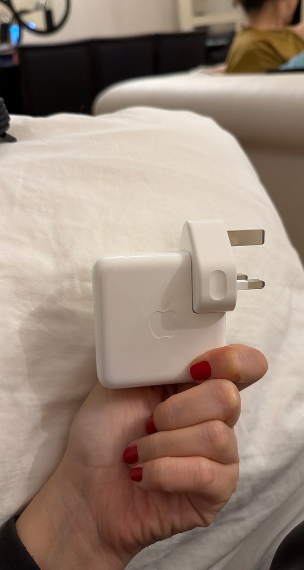 Orjinal Apple Beyaz Telefon Şarj Adaptörü - Görsel 4