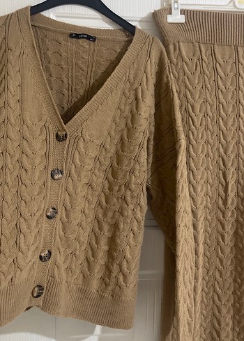 Kahverengi Triko Hırka ve Midi Etek Takımı - Görsel 2