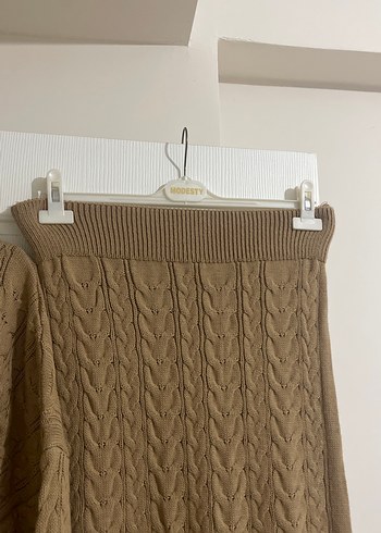 Kahverengi Triko Hırka ve Midi Etek Takımı - Görsel 3