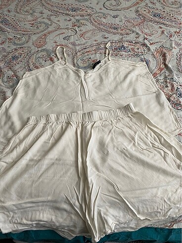 Şortlu pijama takımı