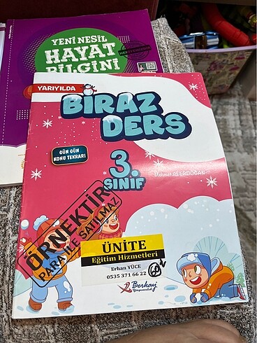 Beden Renk Hediye üçüncü sınıf ya da ikinci sınıf kitaplarımdan alan kişiye