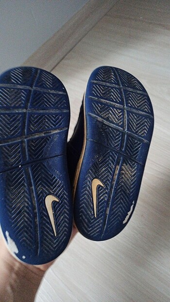 27 Beden Nike ayakkabi